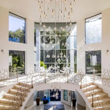 Yalcin Villa Kusadasi
