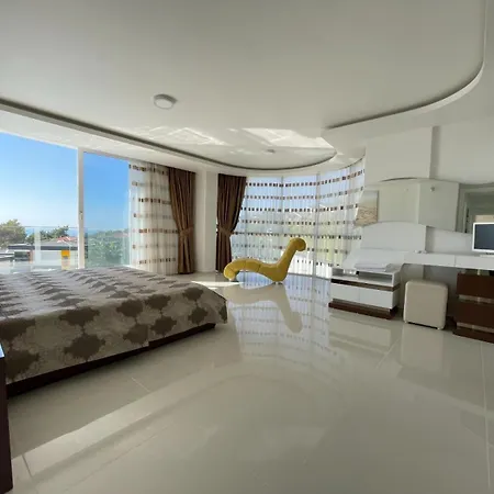 Willa Yalcin Kusadası