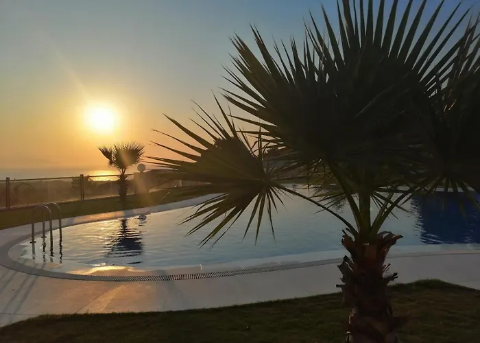 Yalcin * Kuşadası