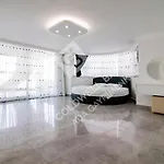 Yalcin Kusadası