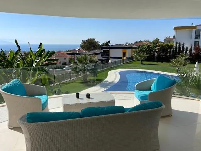 Yalcin Villa Kuşadası